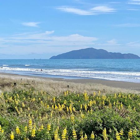 Otaki Beachfront Getaway Dış mekan fotoğraf