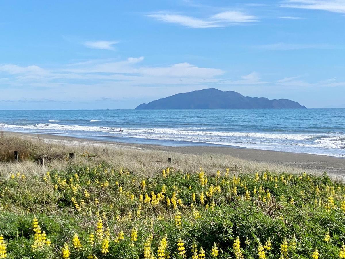 Otaki Beachfront Getaway Dış mekan fotoğraf